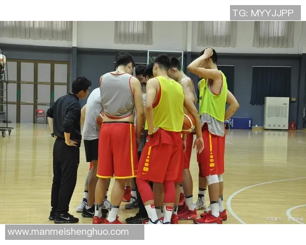 上海篮球队的默契配合揭秘：从战术到团队精神的深度解析